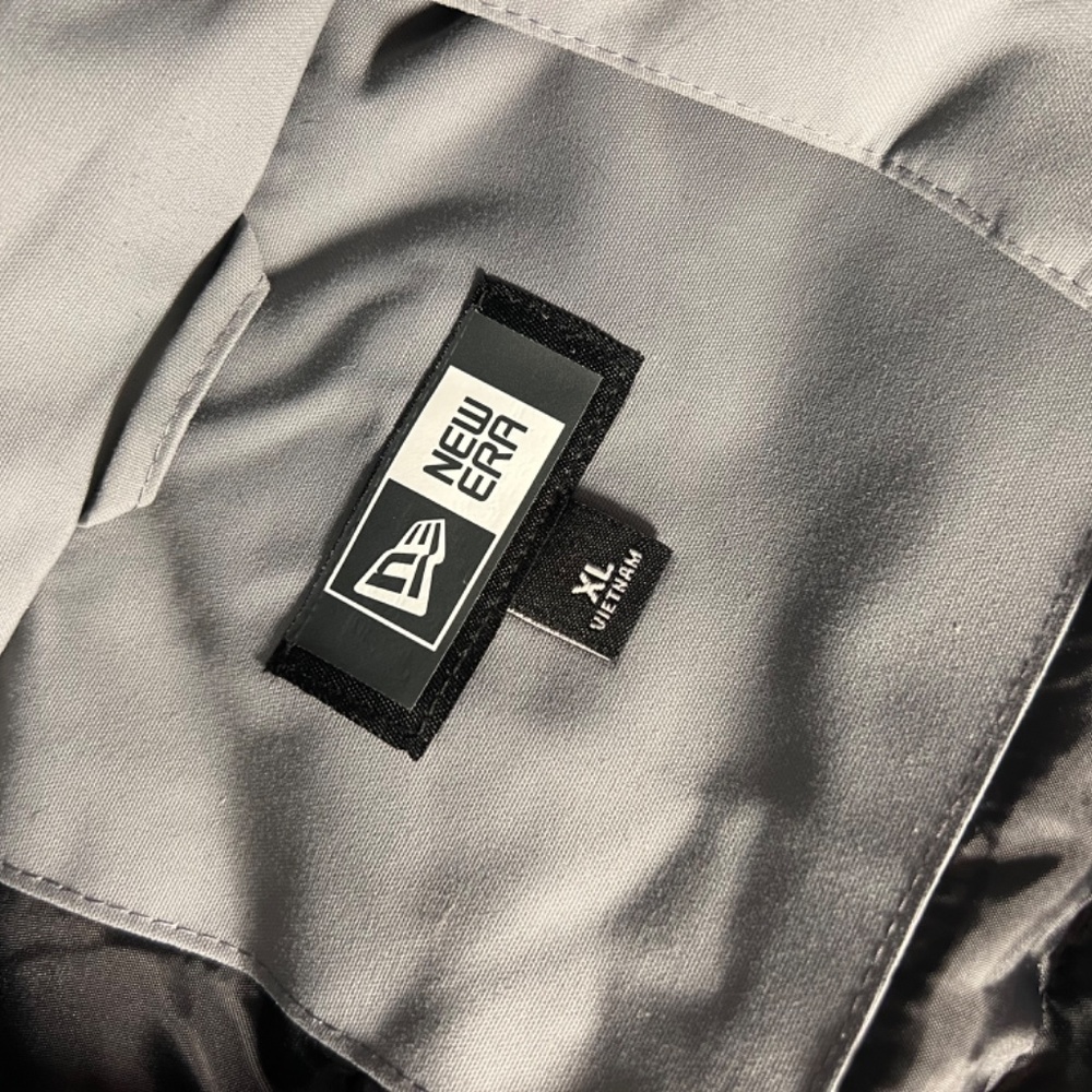 New Era Jacket - Picture 6 of 7